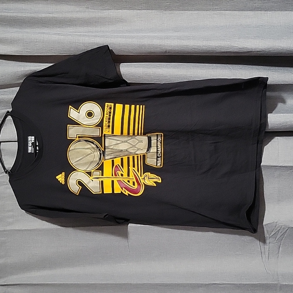 2016 Cleveland Cavaliers locker room edition shirt